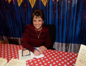 glitter-book-signing-4